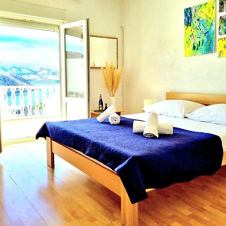 Stanko Sea View Apartment เมทายนา ภายนอก รูปภาพ