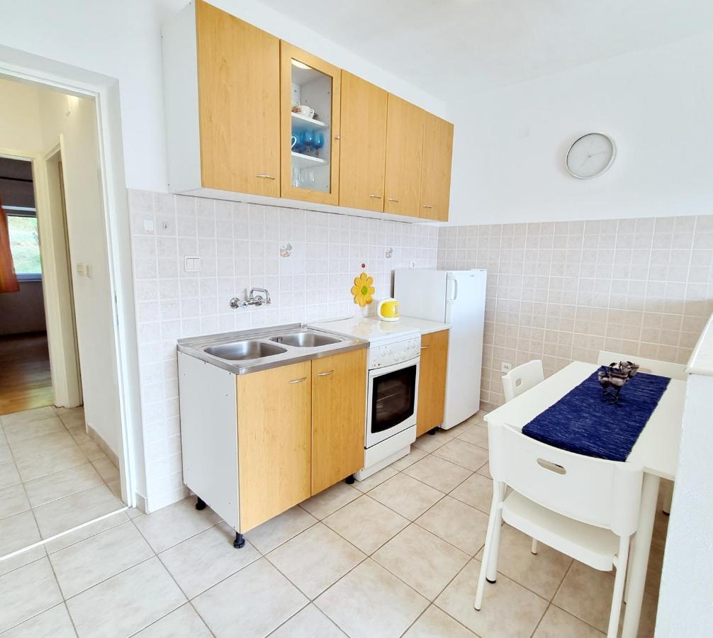 Stanko Sea View Apartment เมทายนา ภายนอก รูปภาพ