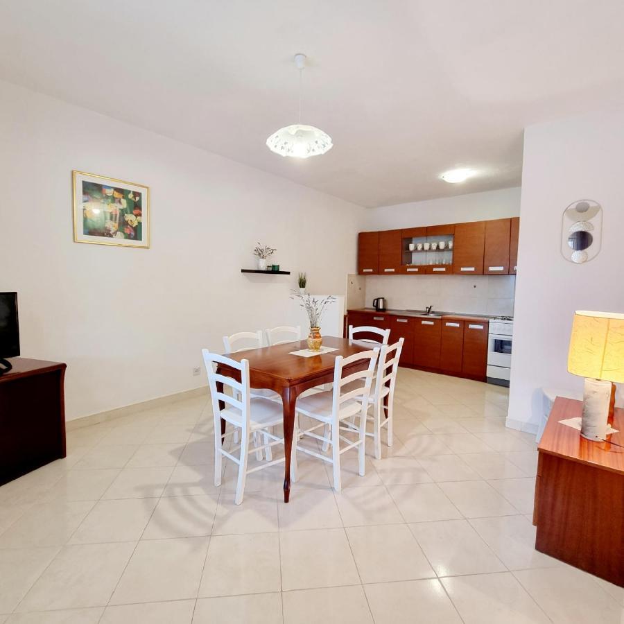 Stanko Sea View Apartment เมทายนา ภายนอก รูปภาพ