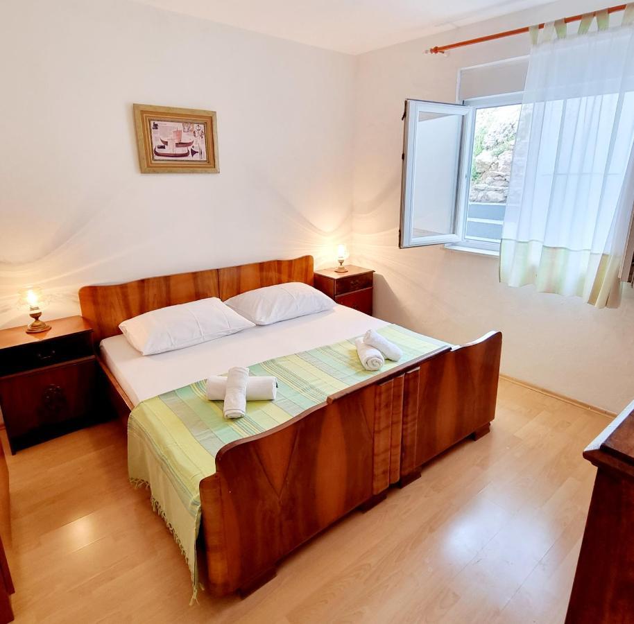 Stanko Sea View Apartment เมทายนา ภายนอก รูปภาพ