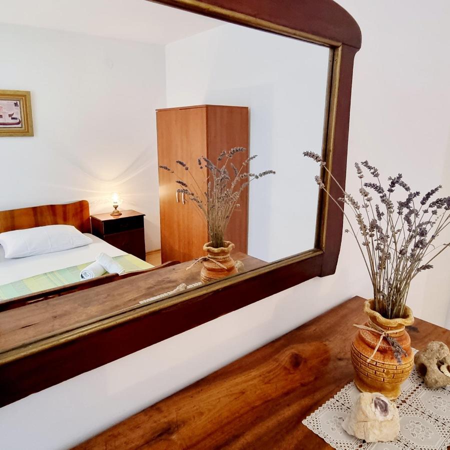 Stanko Sea View Apartment เมทายนา ภายนอก รูปภาพ
